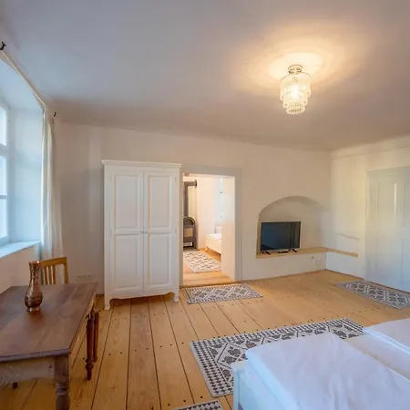 Casa Josef Bacon - La Strada - Sighisoara