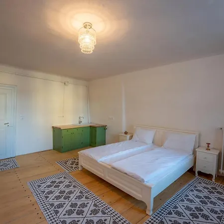 Aparthotel Casa Josef Bacon - La Strada -